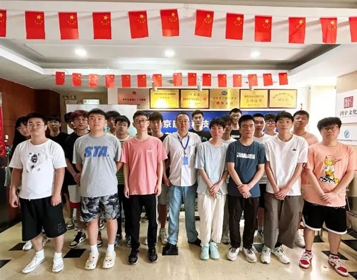 近期結班留影 | 百尺竿頭，更進(jìn)一步，加